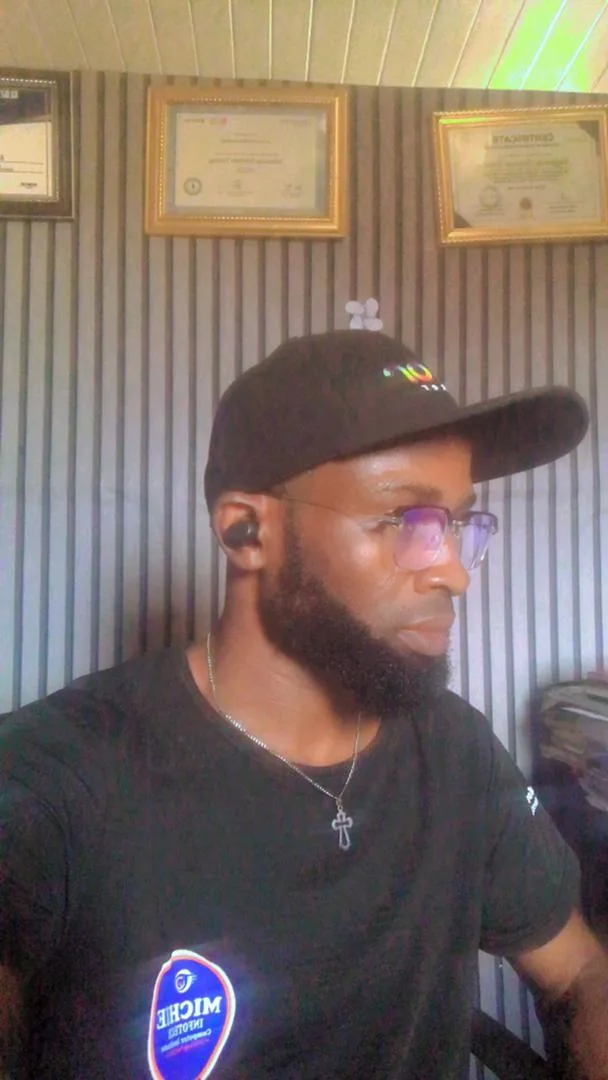 Profile photo media